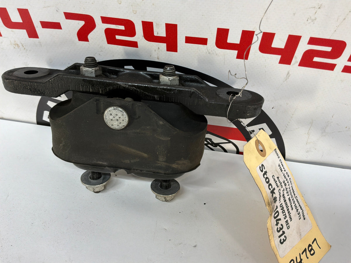 2002 Chevy C5 Corvette Convertible Rear End Differential Mount OEM