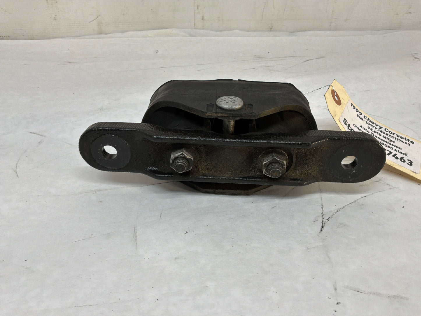 Rear end mount - Day's Parts Yard