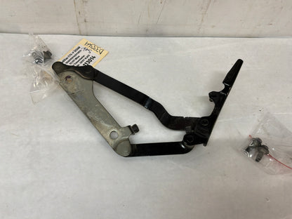 Trunk hinges - Day's Parts Yard