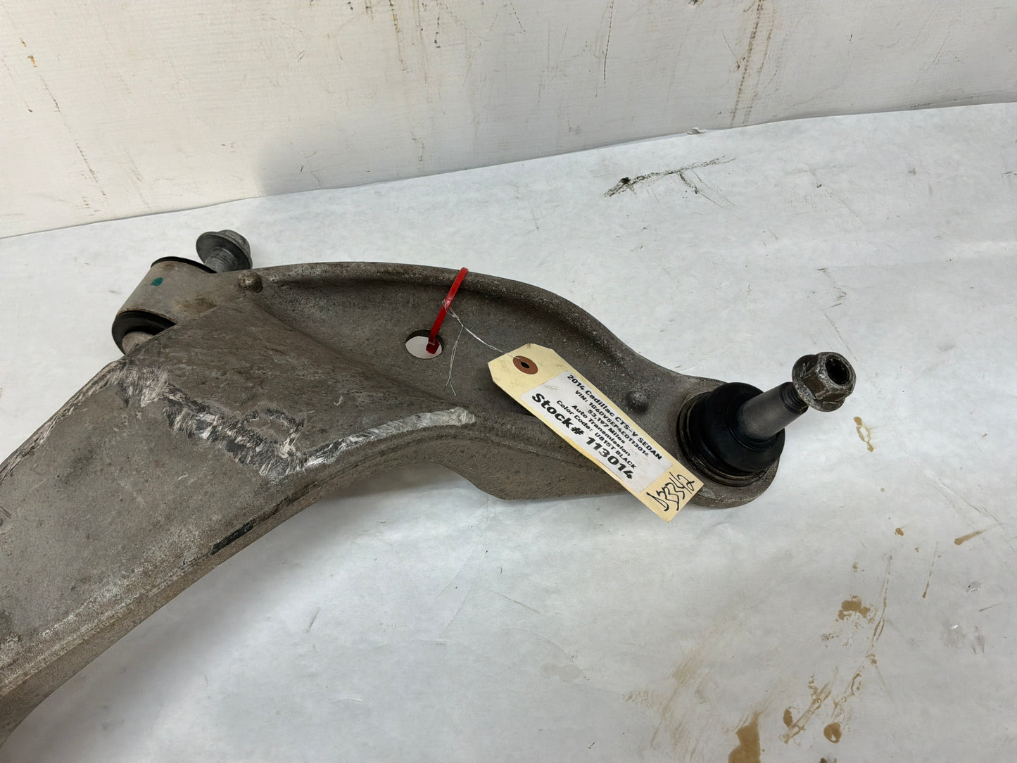 Lower control arm - Day's Parts Yard