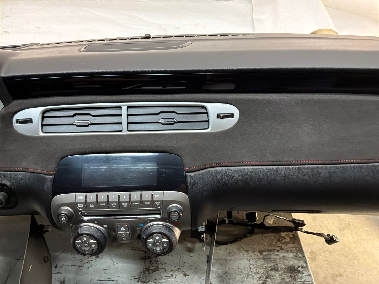 2014 Chevy Camaro ZL1 Complete Dash Center Console w/ Shifter OEM
