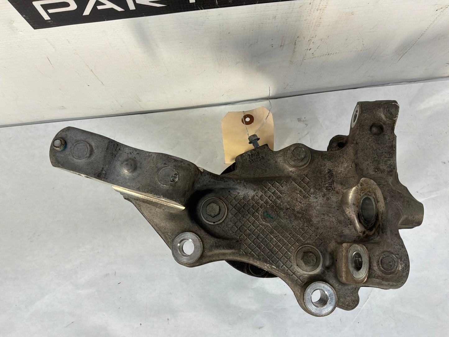 Lh front spindle - Day's Parts Yard