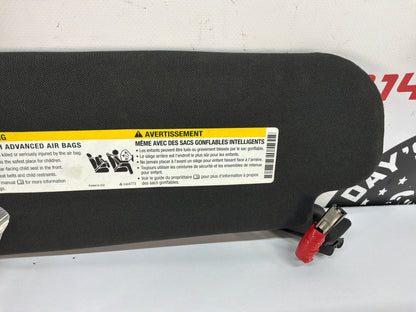 2009 Pontiac G8 Base RH & LH Sunvisor Sun Visor Shade w/ Clips OEM - Day's Parts Yard