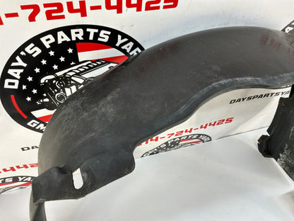 2006 Pontiac GTO LH Driver Front Fender Wheel House Well Liner OEM