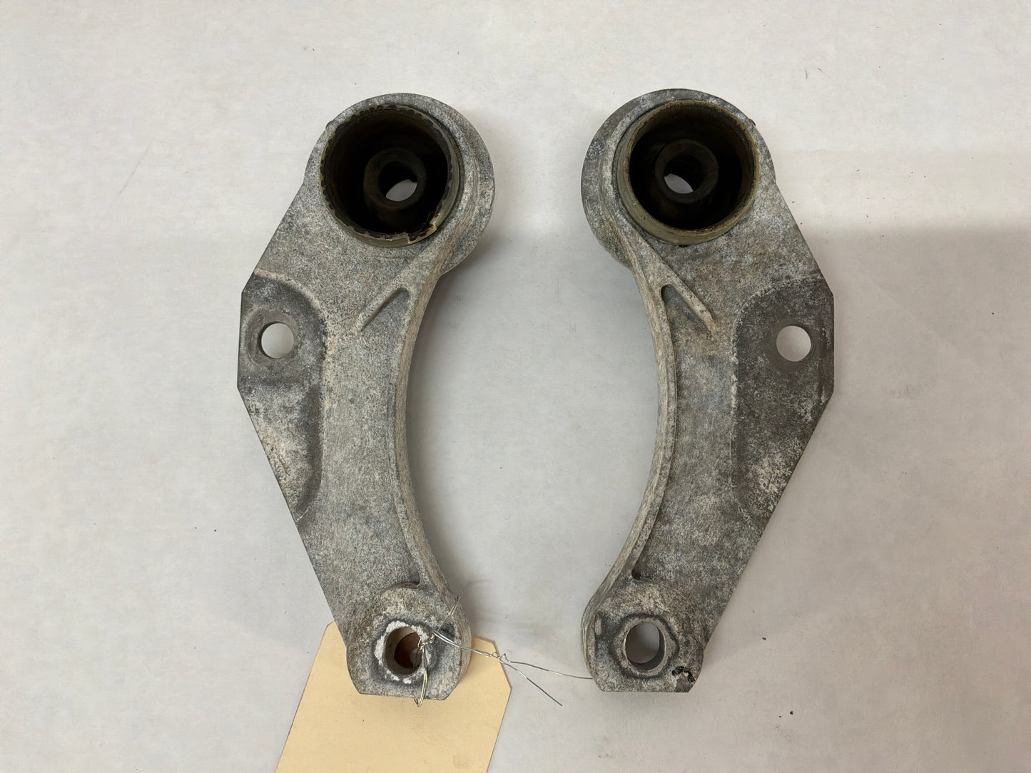2016 Cadillac CTS-V Exhaust Hanger Bracket Set OEM