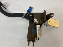 2006 Pontiac GTO Manual Transmission Pedal Assembly OEM