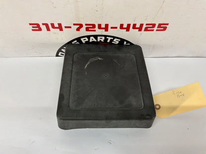 2014 Chevy Caprice PPV Engine Motor Bay Relay Fuse Box Junction Module OEM