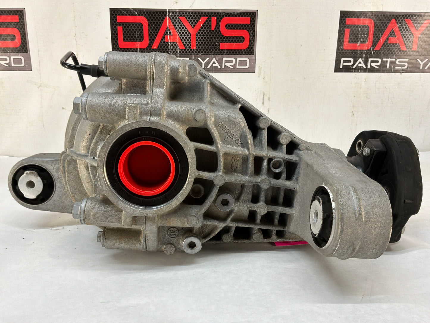 2008 Pontiac G8 GT Rear End Rearend Carrier 2.92 LSD Differential OEM