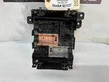 Fuse block - Day's Parts Yard