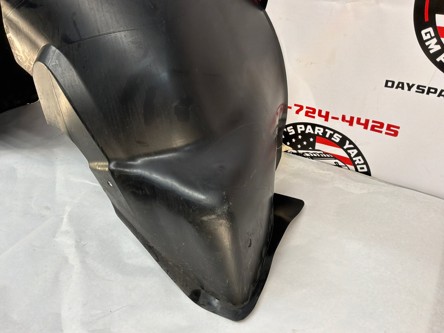 2015 Chevy Camaro SS 1LE RH Passenger Front Fender Wheel House Well Liner OEM