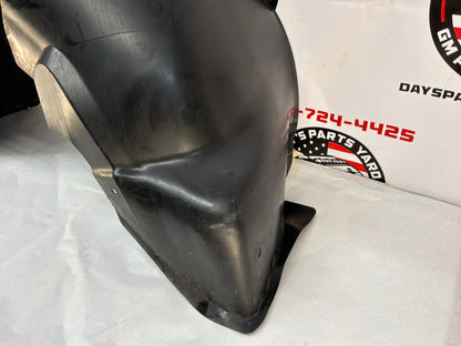 2015 Chevy Camaro SS 1LE RH Passenger Front Fender Wheel House Well Liner OEM