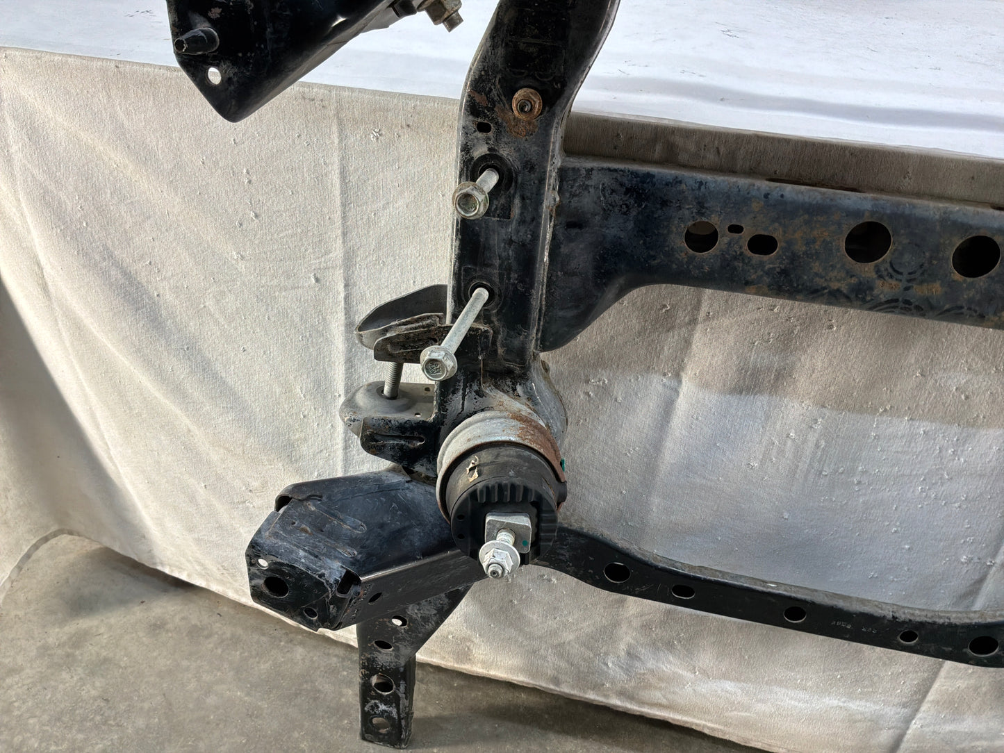 2014 Chevy Camaro SS Front Suspension Cradle Crossmember K Member Frame OEM