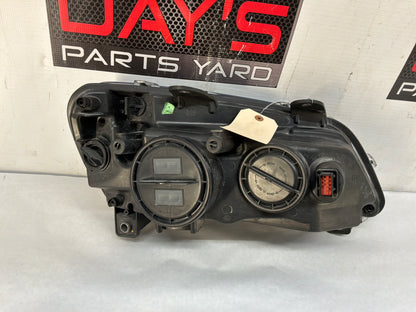 Lh headlight - Day's Parts Yard