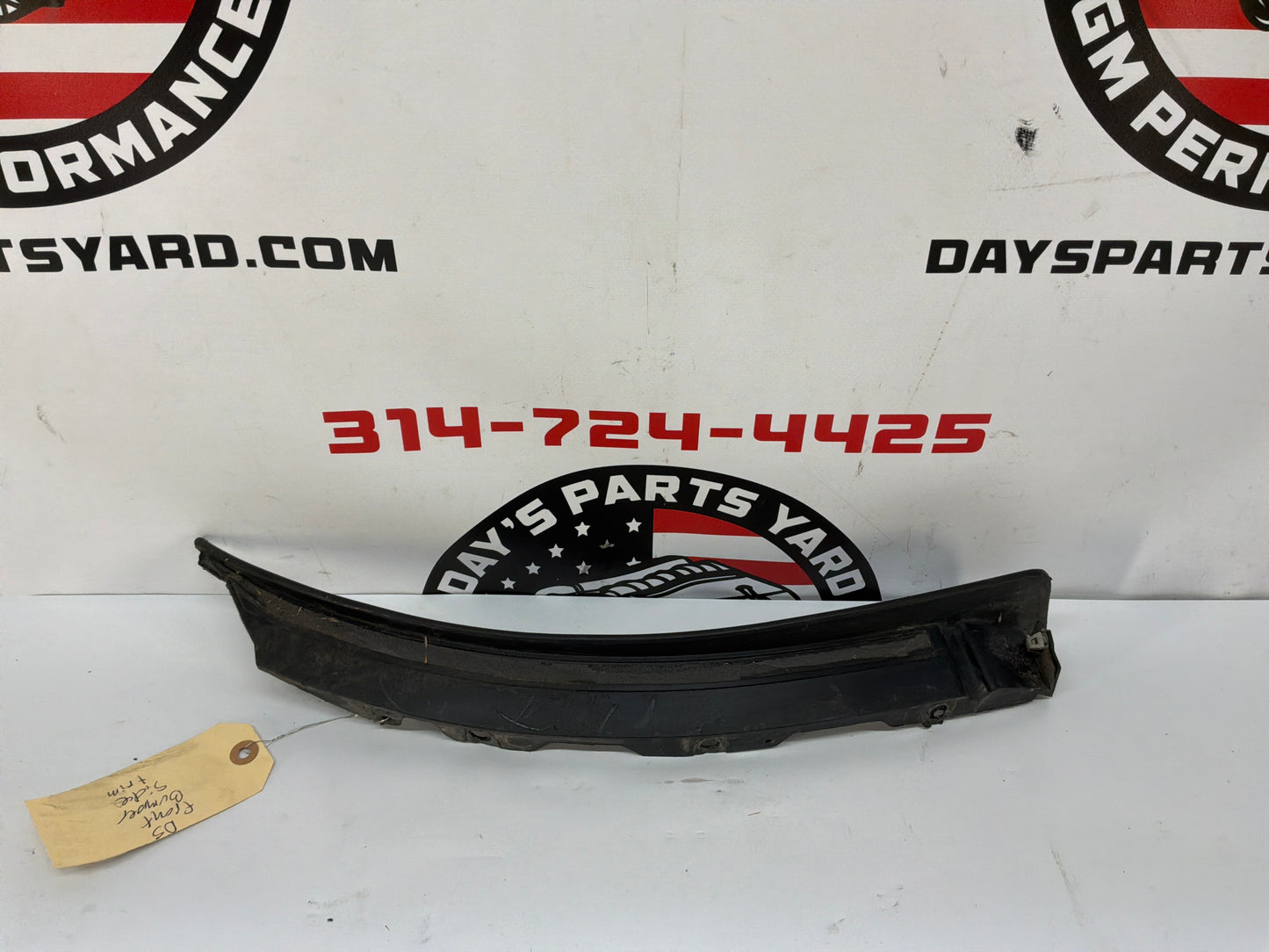 2013 Chevy Camaro ZL1 LH Driver Front Bumper Fascia Wheel Well Trim Molding OEM