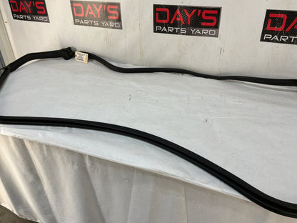 Lh door seal - Day's Parts Yard