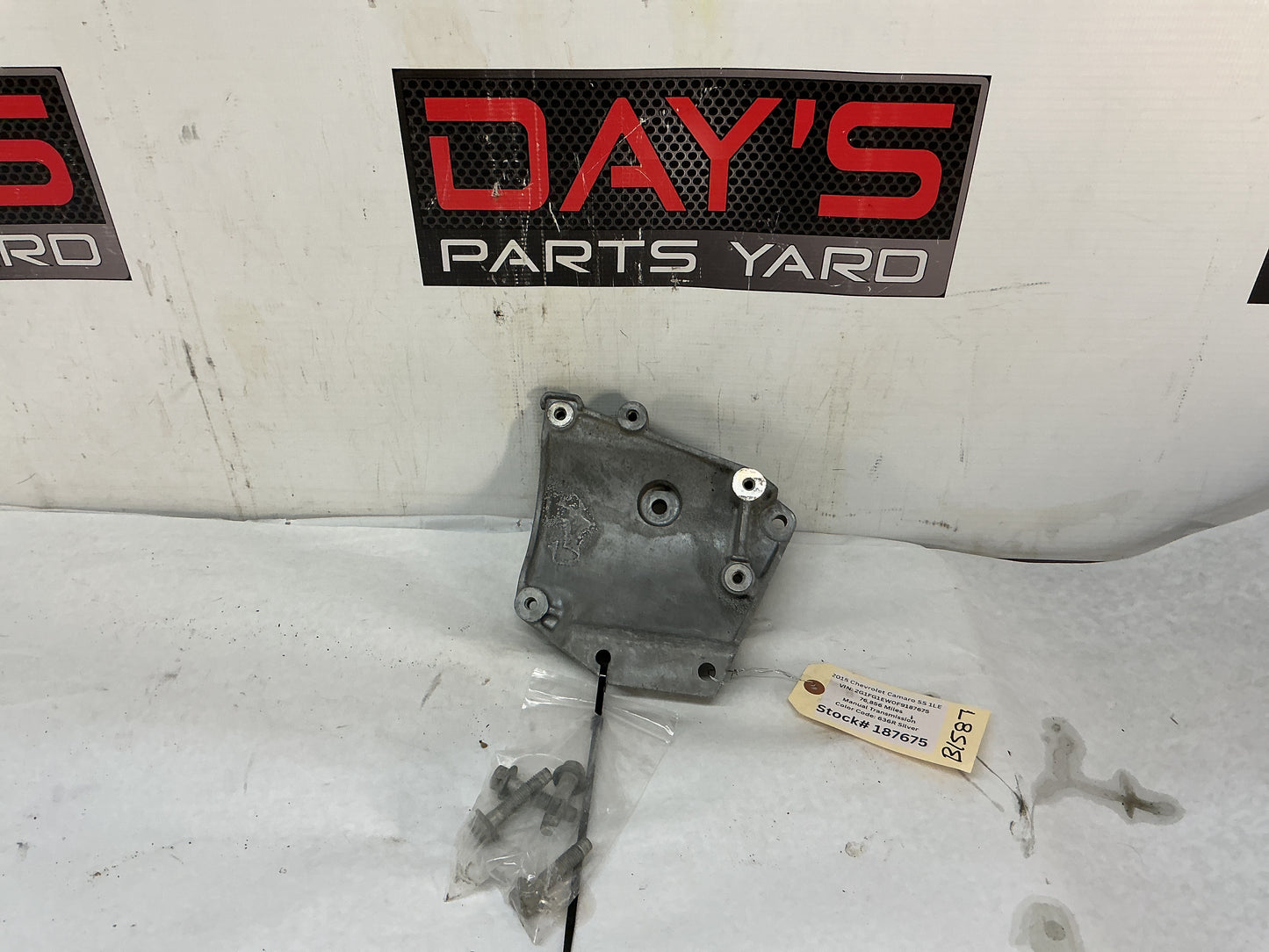 2015 Chevrolet Camaro SS 1LE Ac bracket