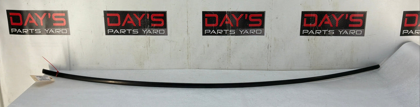 2006 Pontiac GTO RH Passenger Roof Panel Joint Finish Trim Molding OEM