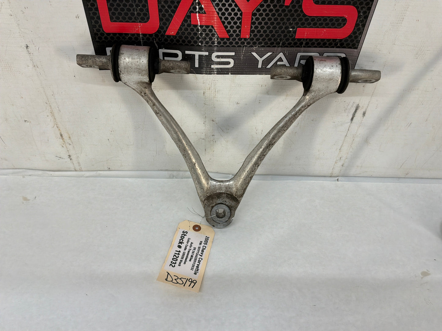 Lh front upper control arm - Day's Parts Yard
