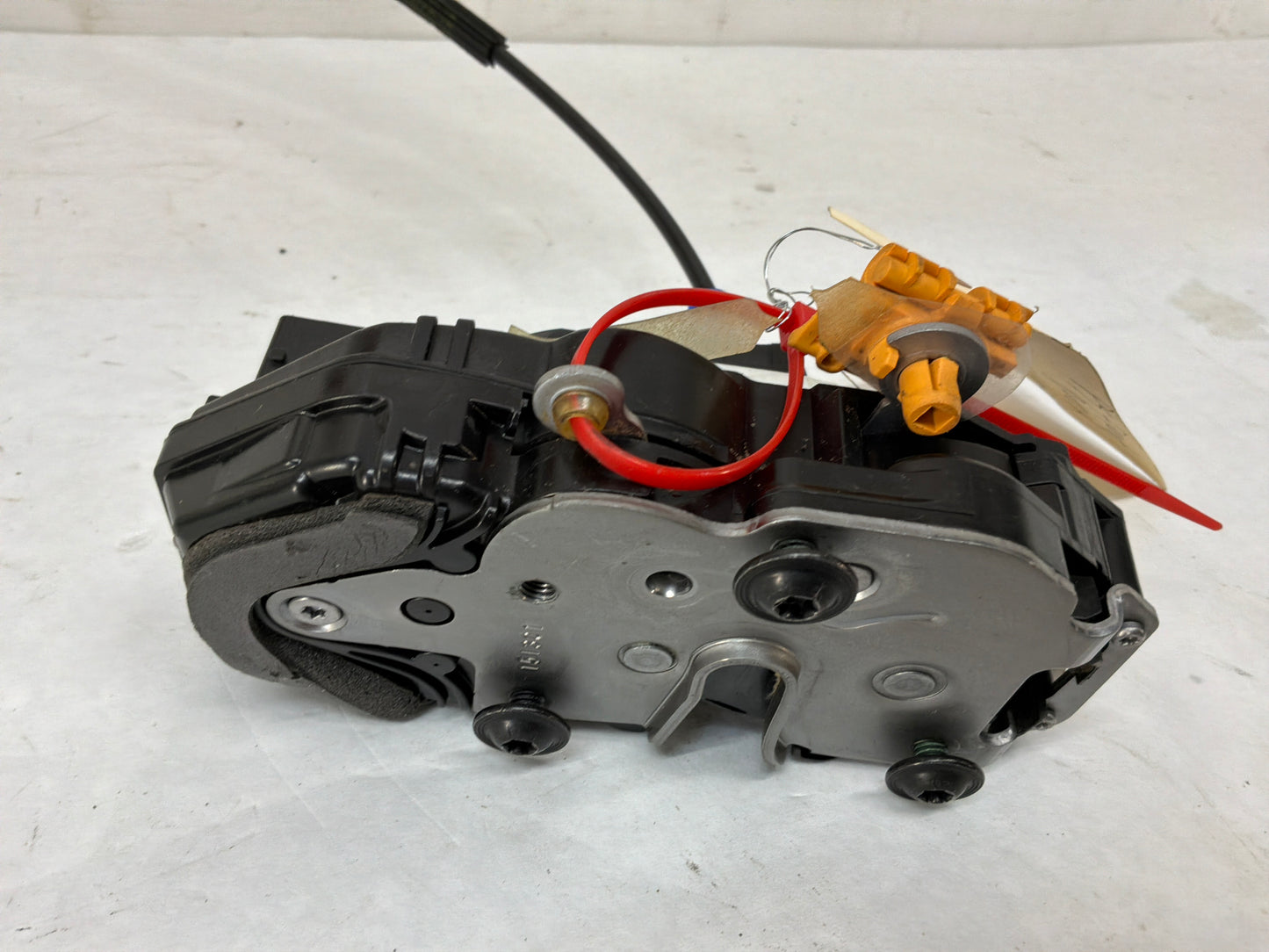 2016 Chevy Caprice PPV RH Passenger Front Door Lock Actuator OEM