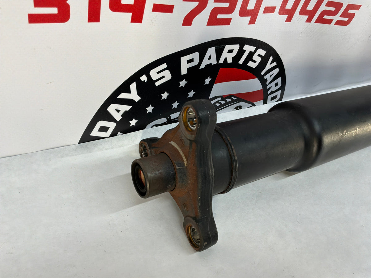 2015 Chevy Camaro SS 1LE Driveshaft Drive Propeller Shaft Line OEM
