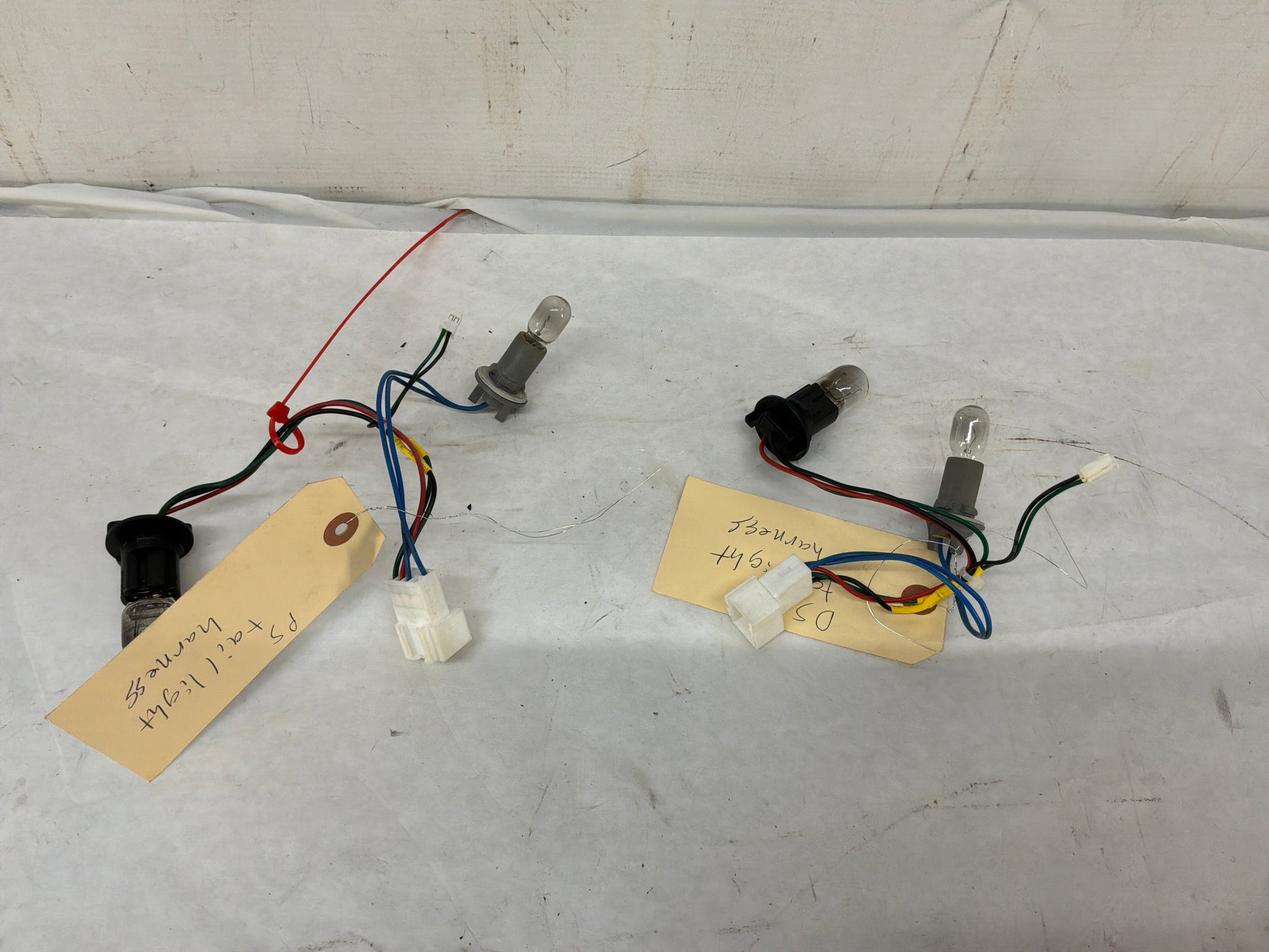 Tail light harnesses - Day's Parts Yard