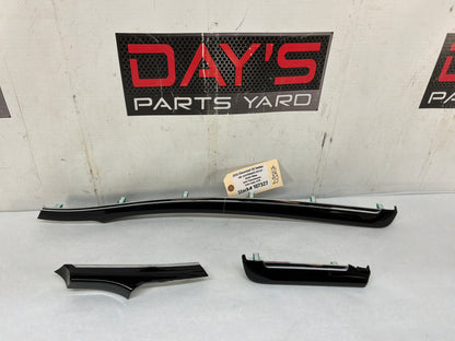 Interior dash trim - Day's Parts Yard
