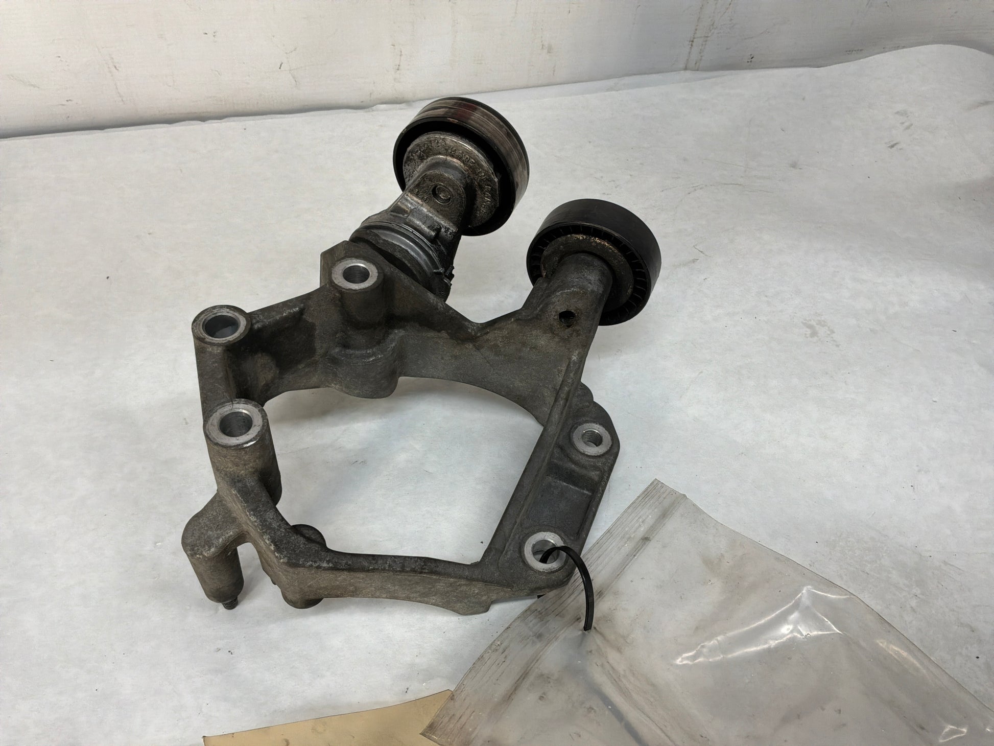Bracket - Day's Parts Yard