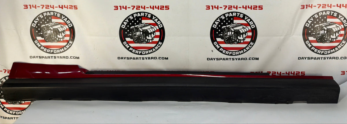 2013 Chevy Camaro ZL1 RH Passenger Rocker Molding Side Skirt Panel OEM