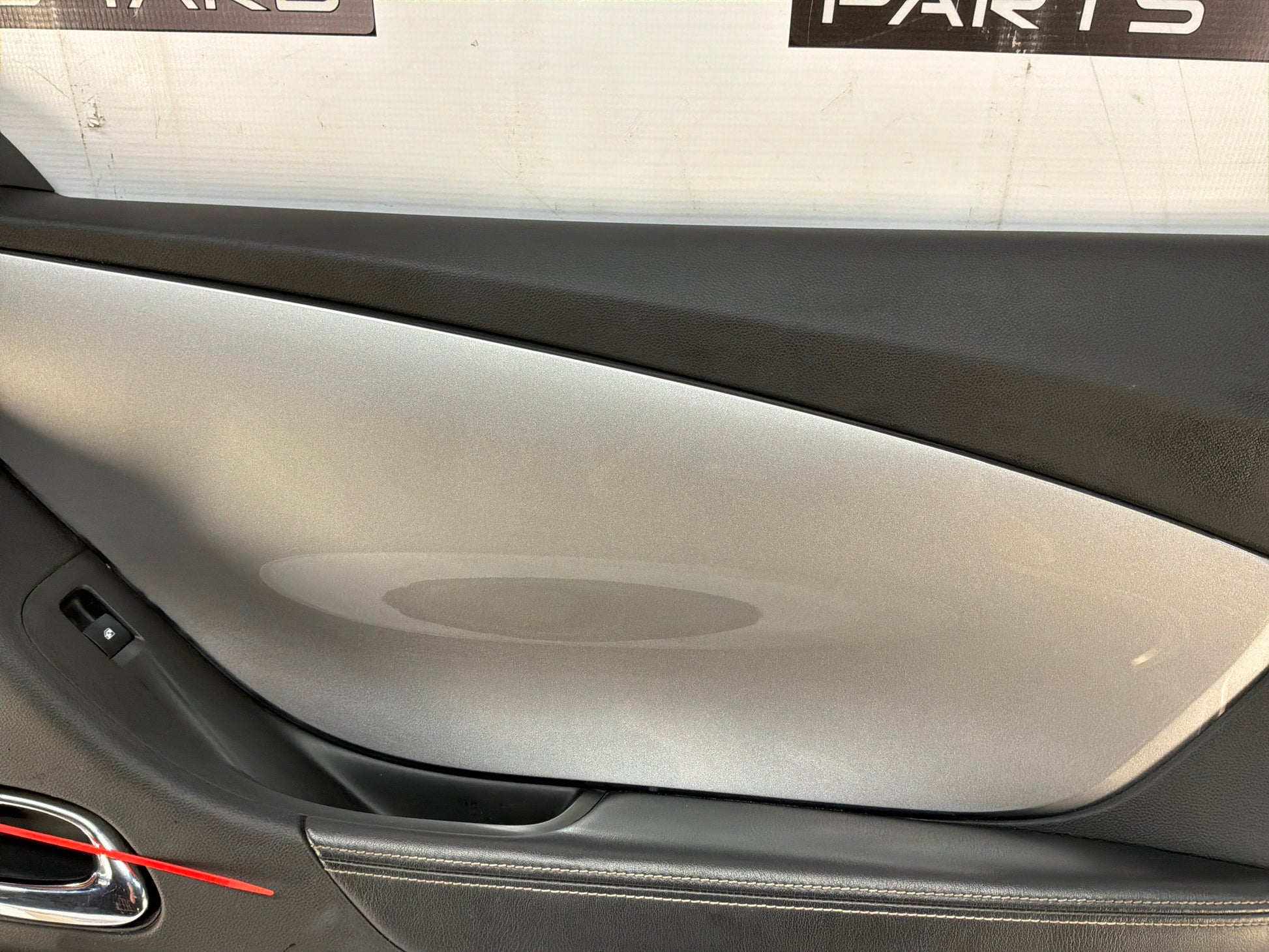 Rh front door panel - Day's Parts Yard