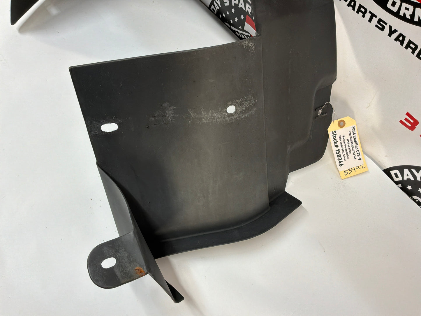 2006 Cadillac CTS-V RH Passenger Front Inner Fender Wheel Well House Liner OEM