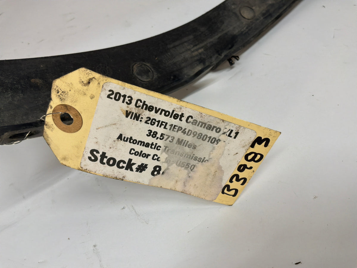 2013 Chevy Camaro ZL1 LH Driver Rear Bumper Mud Guard Trim OEM