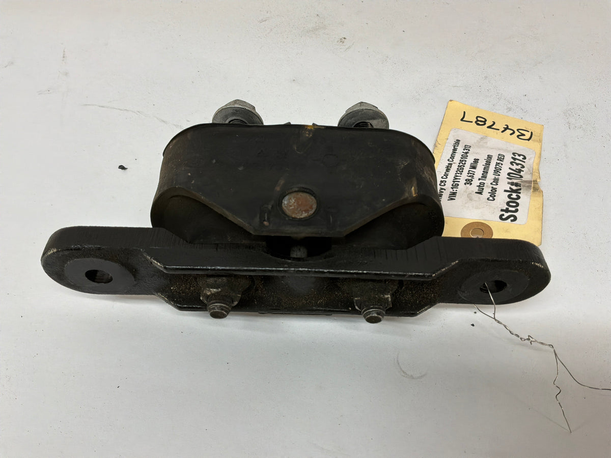2002 Chevy C5 Corvette Convertible Rear End Differential Mount OEM