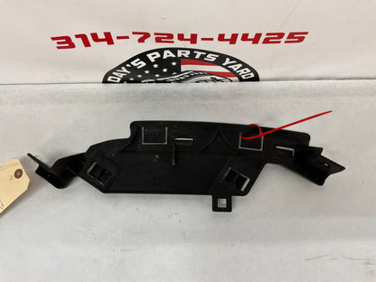 2008 Pontiac G8 Base RH & LH Front Bumper Brackets OEM