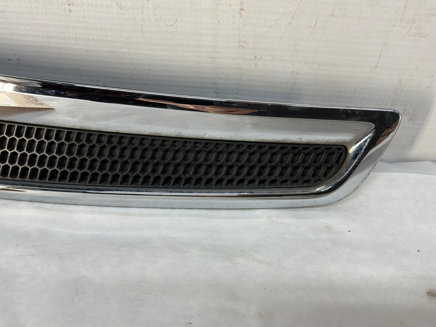 Lh fender marker - Day's Parts Yard