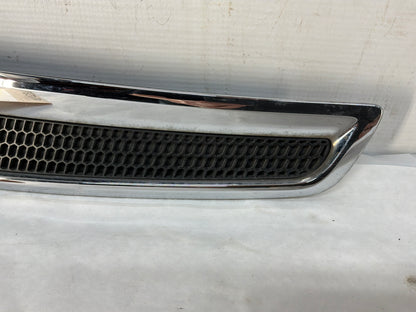 Lh fender marker - Day's Parts Yard