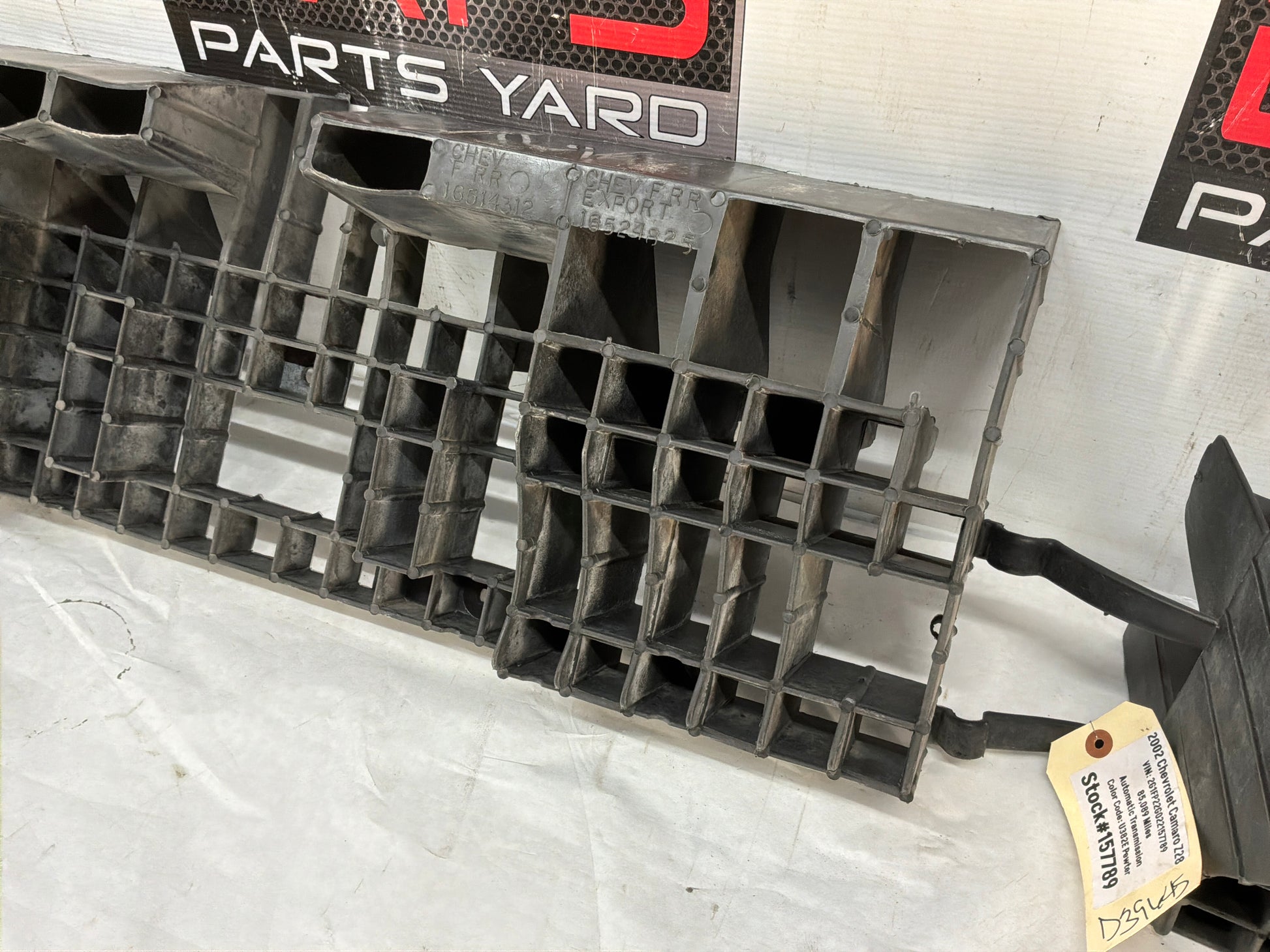 Rear bumper impact bar - Day's Parts Yard