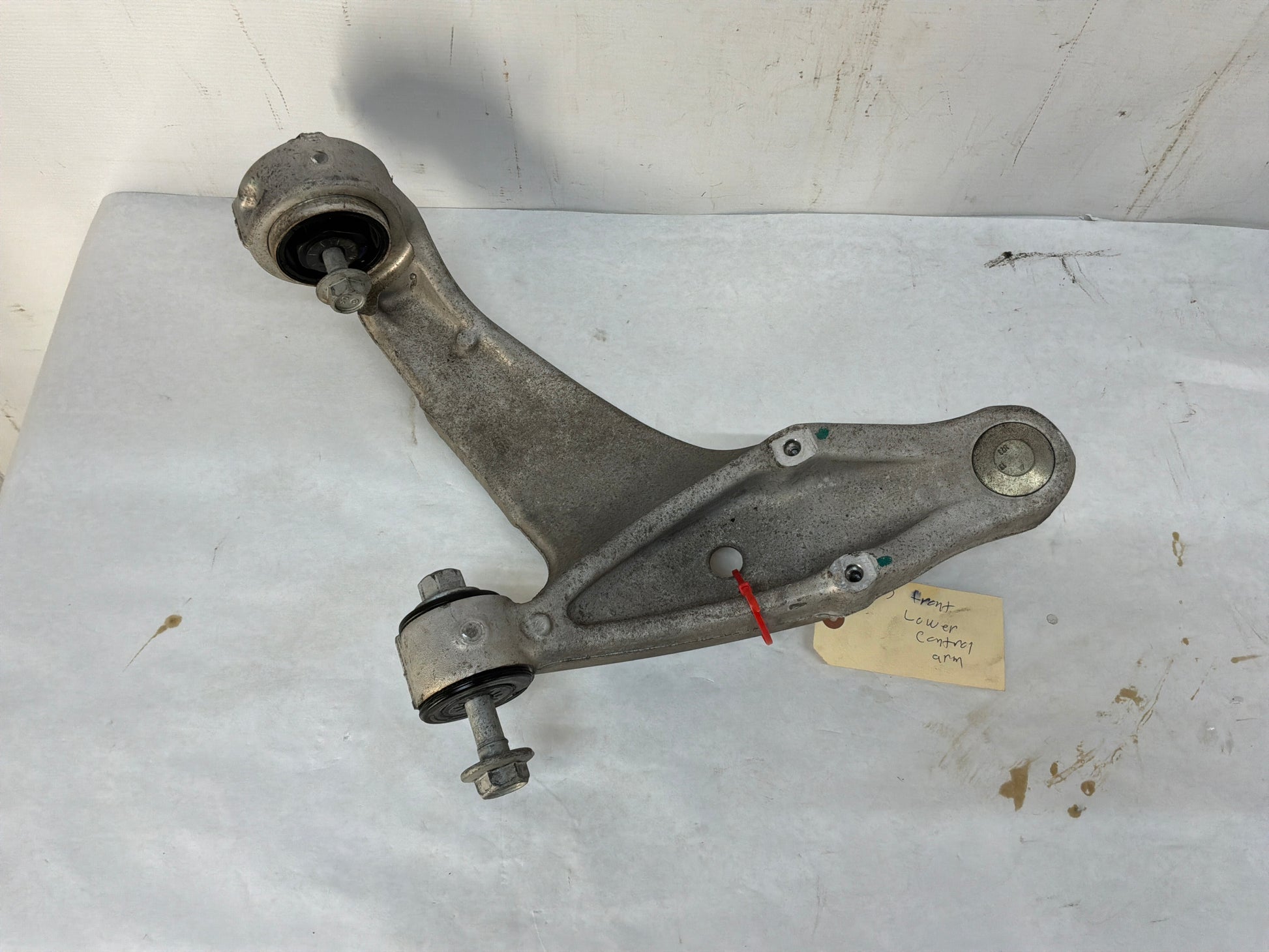 Lower control arm - Day's Parts Yard