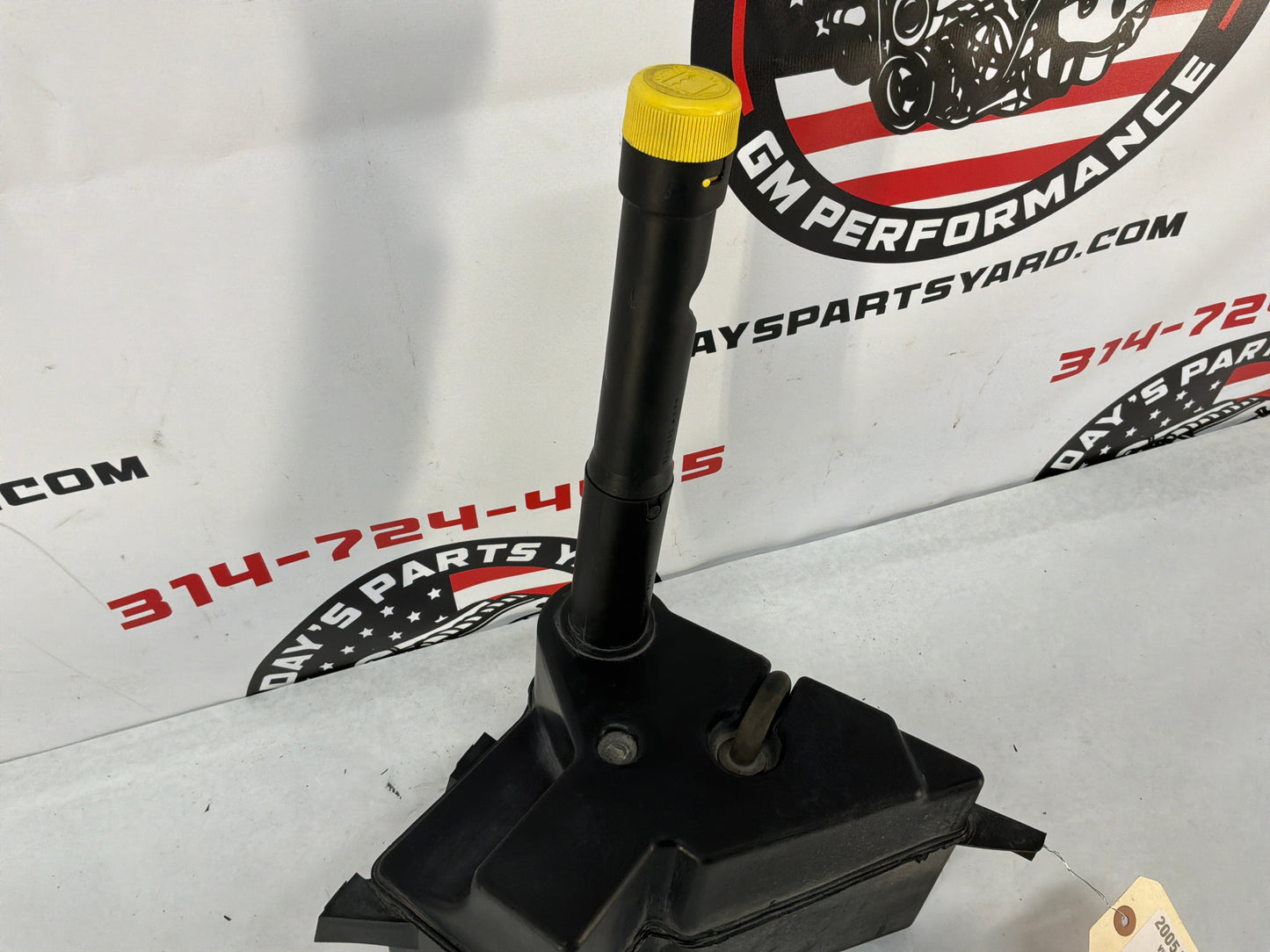 2005 Pontiac GTO Coolant Overflow Recovery Tank Reservoir Bottle OEM