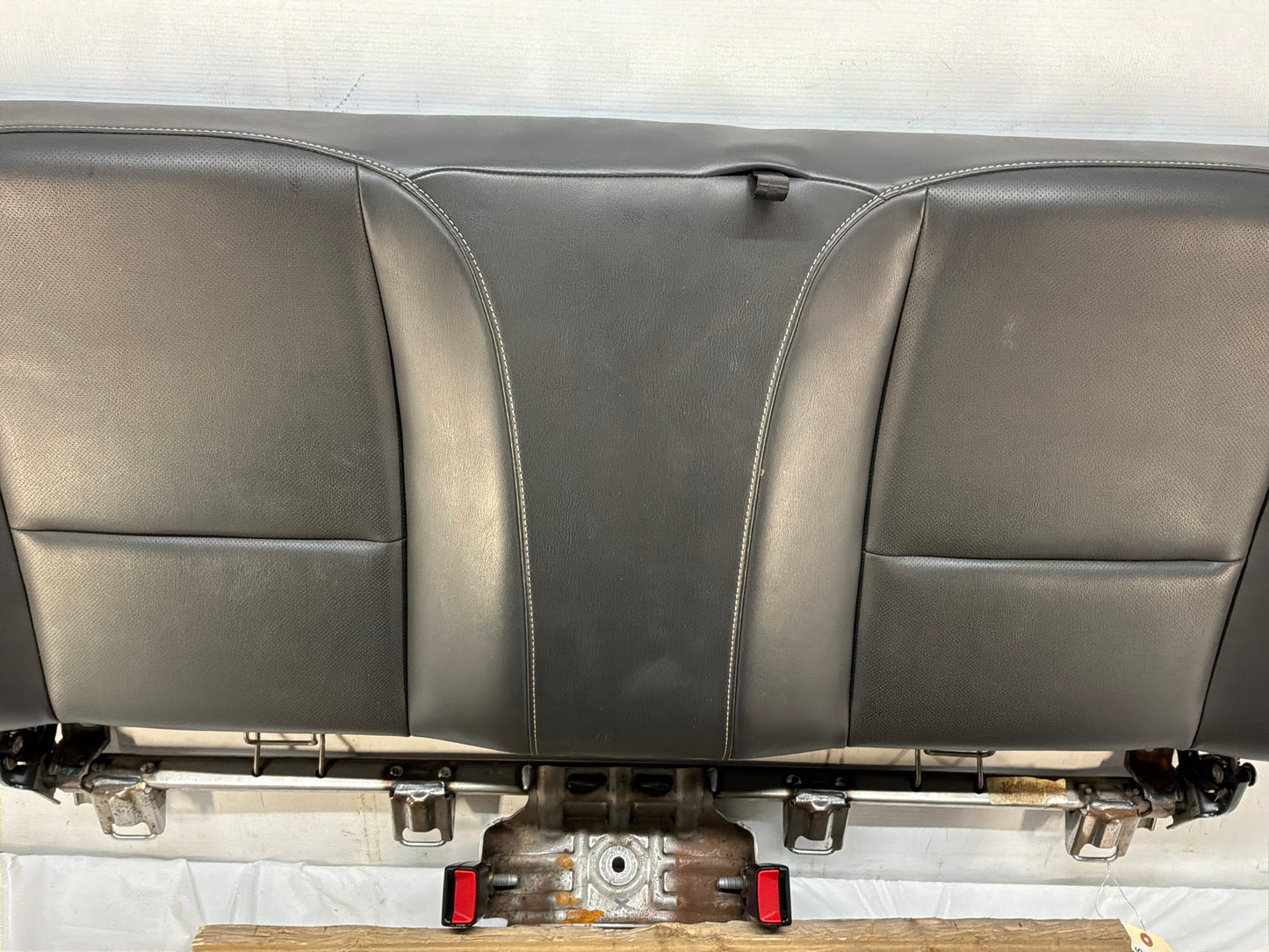 Seats fronts and rears - Day's Parts Yard