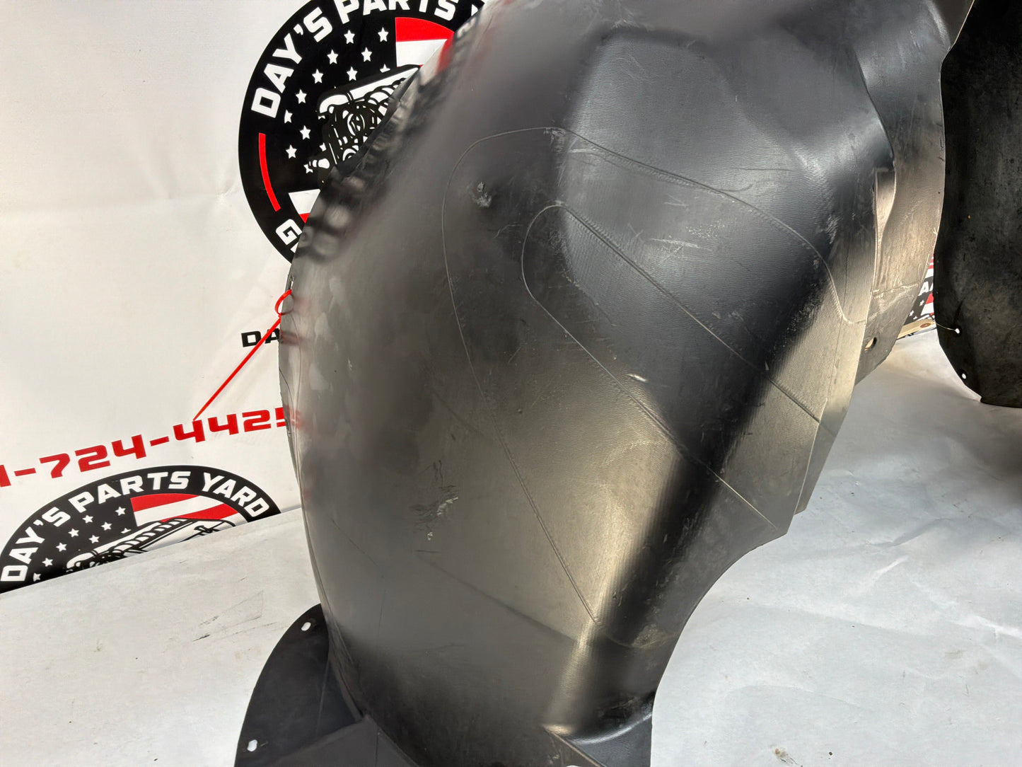 2015 Chevy Camaro SS 1LE RH Passenger Front Fender Wheel House Well Liner OEM