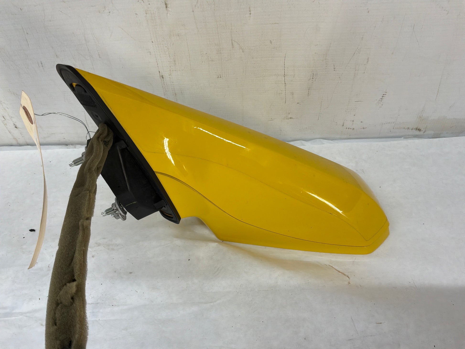 Lh driver Side mirror - Day's Parts Yard