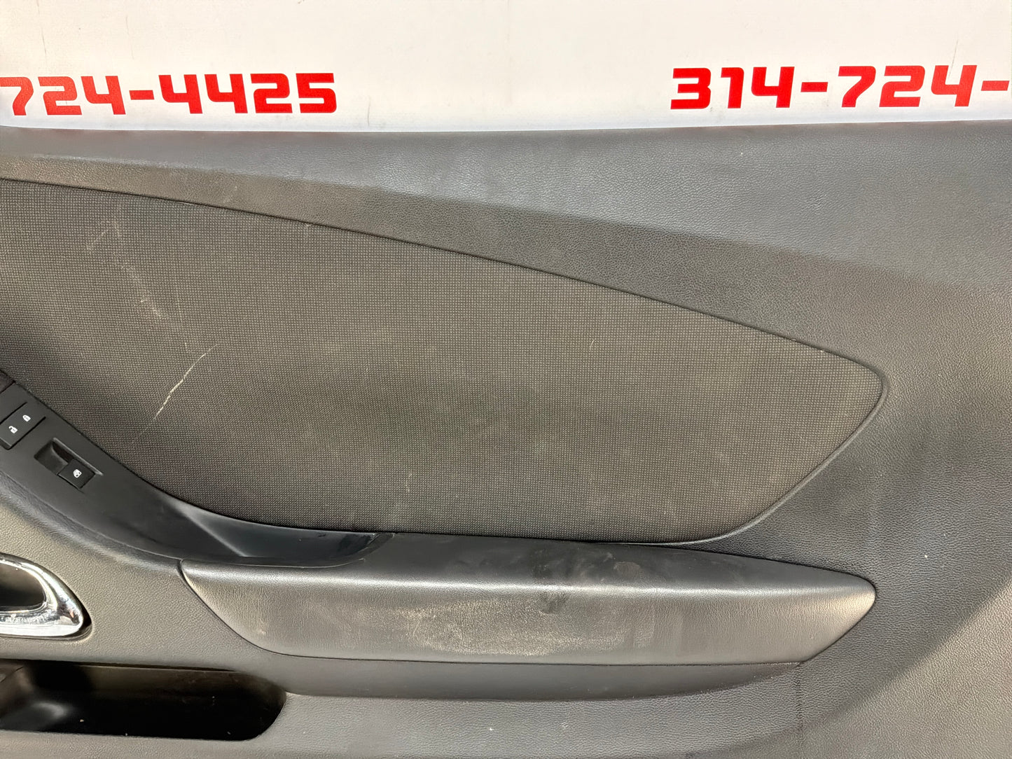 2015 Chevy Camaro SS 1LE RH Passenger Interior Door Panel Trim OEM