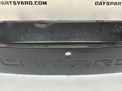 2002 Chevy Camaro Z28 Berger Taillight Tail Light Finish Panel Trim OEM