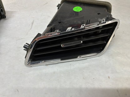 2011 Cadillac CTS-V Coupe Dash HVAC Climate Control Air Vents OEM