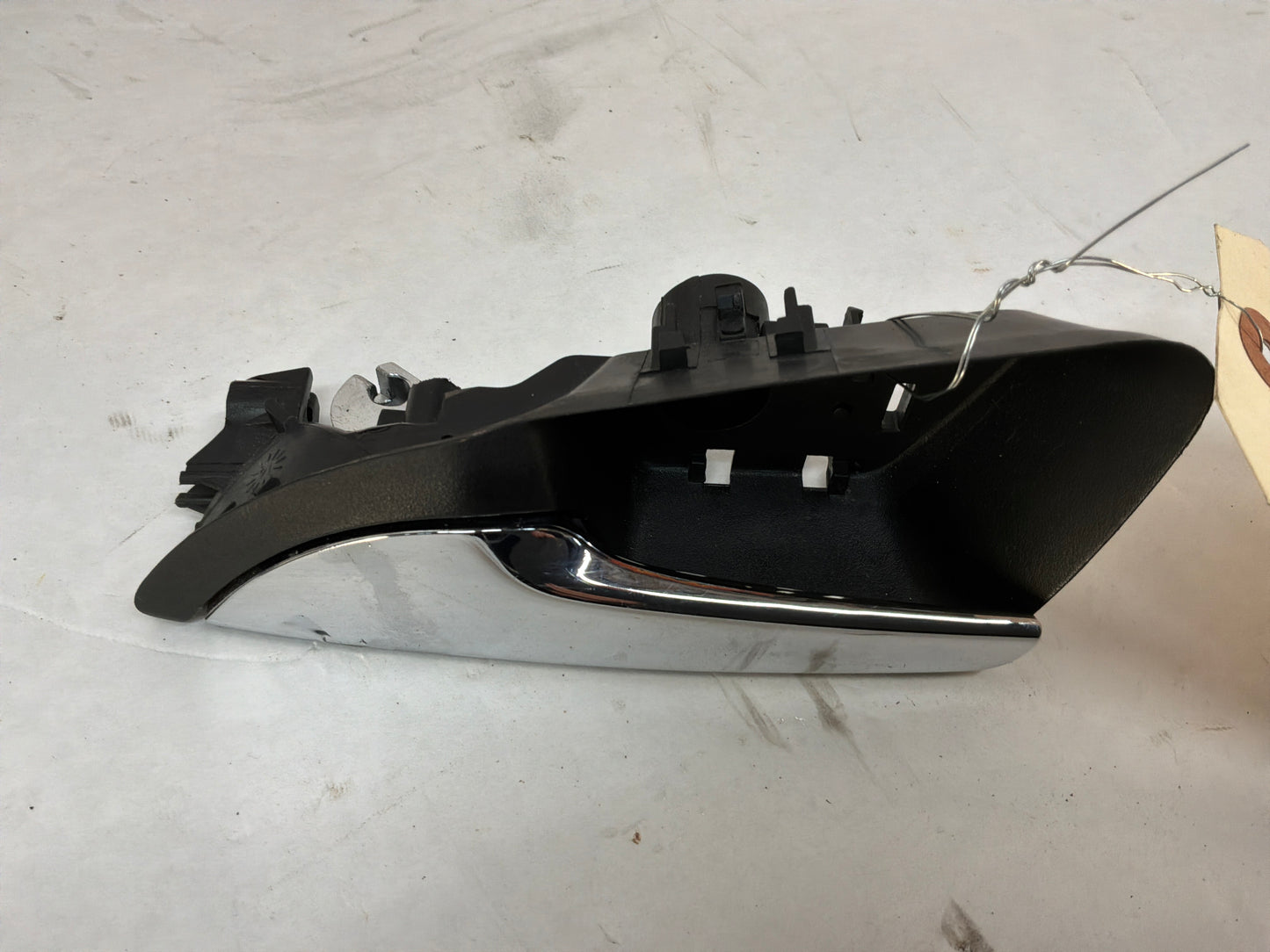 2016 Chevy Caprice PPV LH Driver Front Interior Door Handle OEM