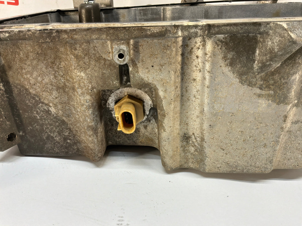 2015 Chevrolet Camaro SS 1LE  Oil Pan Widget Tray & Pick Up Tube OEM