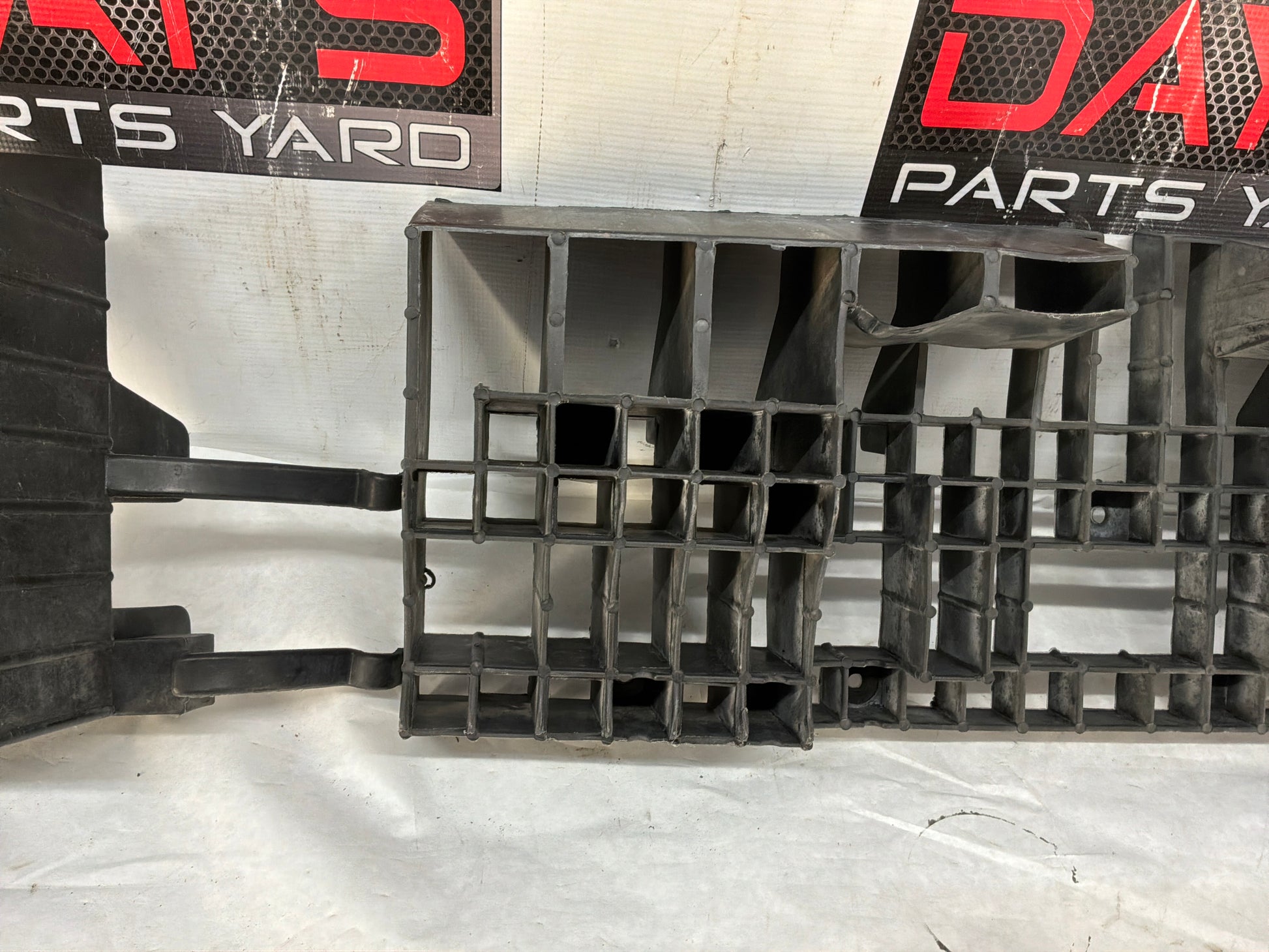 Rear bumper impact bar - Day's Parts Yard