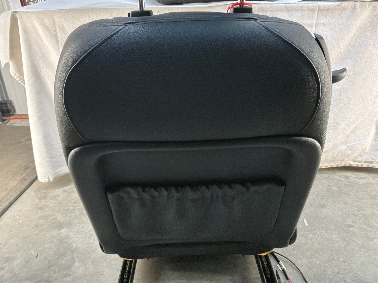2005 Pontiac GTO Black Leather Front and Rear Seats Set OEM