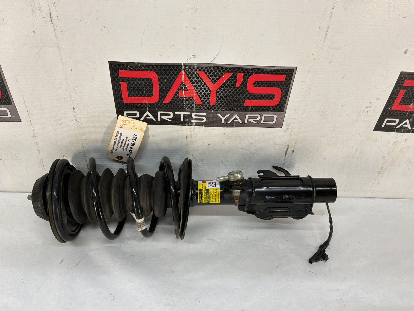 2016 Chevy SS Sedan RH Passenger Front Suspension Magnetic Ride Strut Shock Assembly OEM - Day's Parts Yard