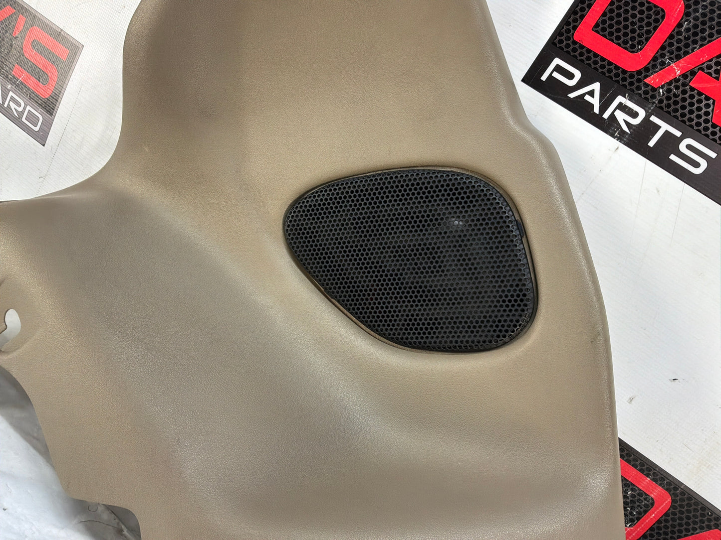 Lh rear door panel - Day's Parts Yard